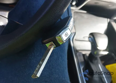 2023 Kia Sorento Lx z USA, uszkodzony, nr VIN 5XYRGDLC0PG184425